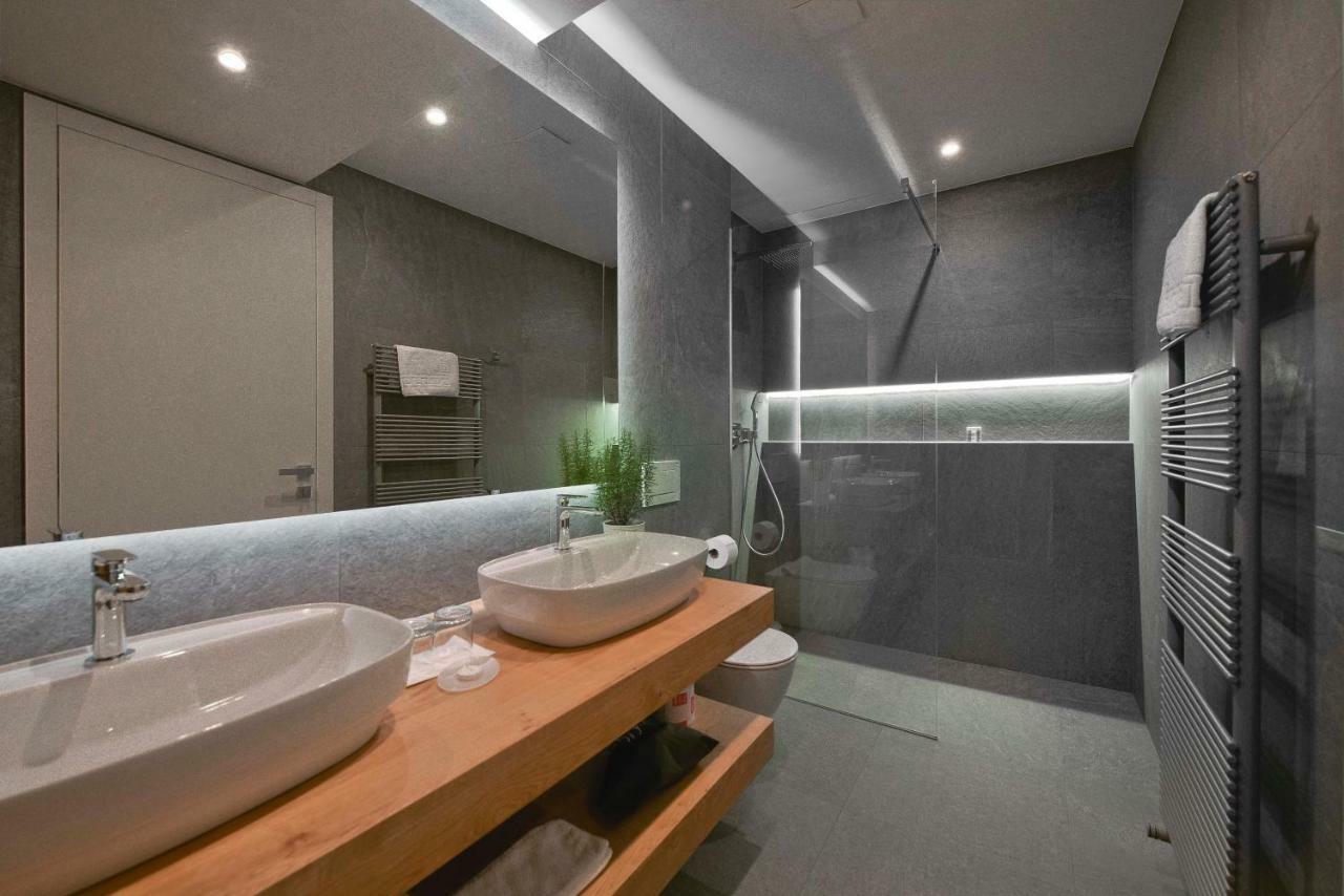 Vila Ula La Luxury Apartments بليد المظهر الخارجي الصورة